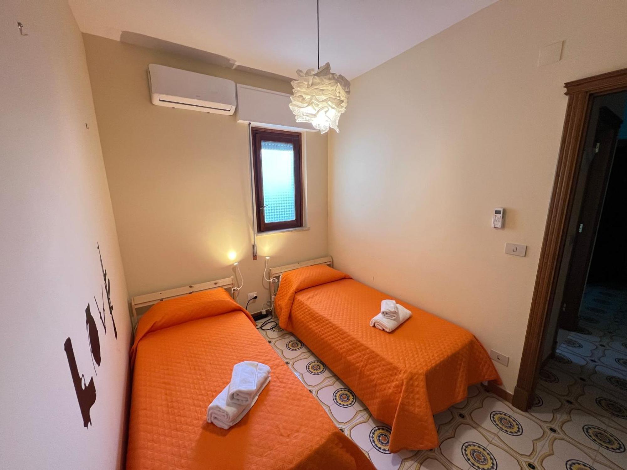 Villa Banksy Addaura Mondello Palermo Esterno foto